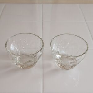 Elegant Clear Glass Bowls (Set of Two)